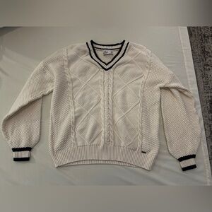 Hollister Women's White Cable Knit Sweater